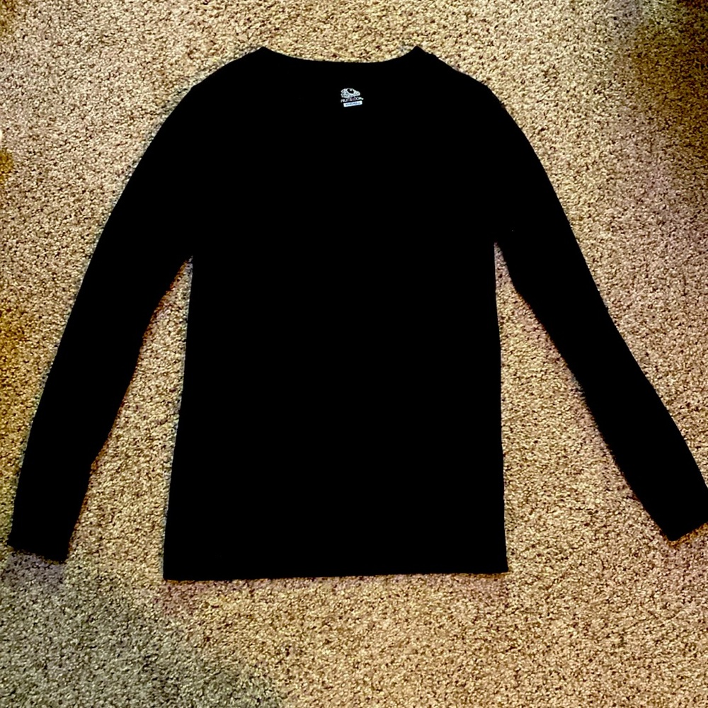 Fruit of the Loom XS long sleeve shirt
80% polyester 20% cotton